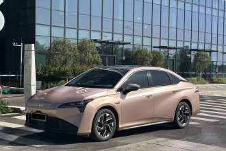 埃安 AION S Plus 2022款 70 乐享版