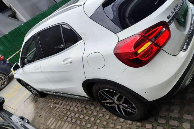 奔驰GLA 2016款 GLA 200 时尚型车身外观6003