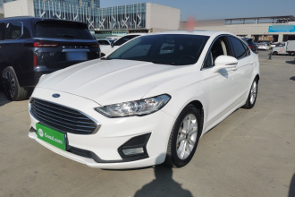 福特 蒙迪欧 2020款 EcoBoost 180 时尚型