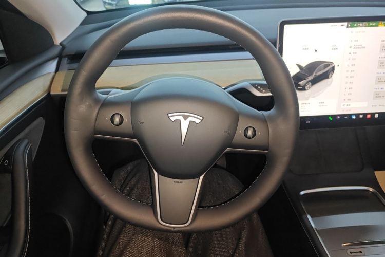 特斯拉 Model Y 2022款 改款 后轮驱动版局部细节13