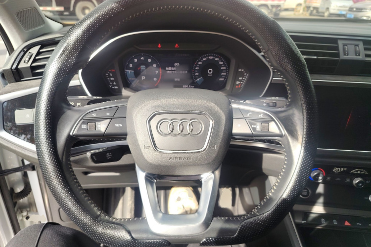 奥迪Q3 2021款 35 TFSI 时尚动感型局部细节13