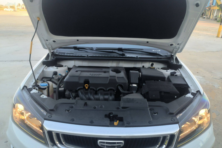 吉利汽车 帝豪 2020款 1.5L CVT豪华型机舱底盘24