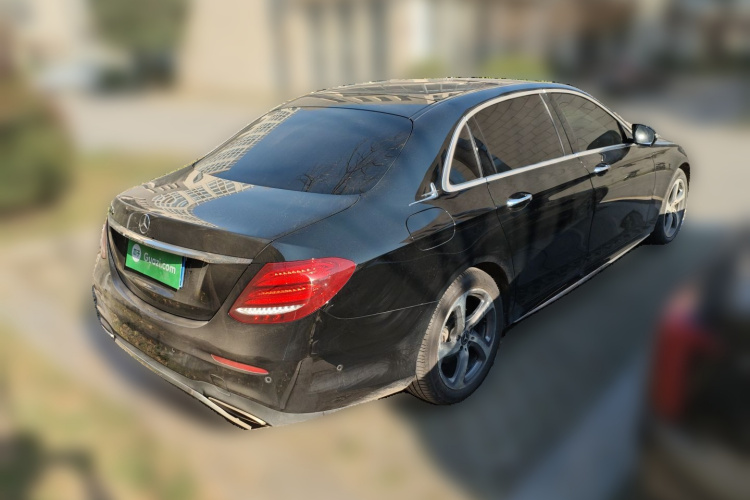 奔驰E级 2019款 E 300 L 运动时尚型车身外观6005