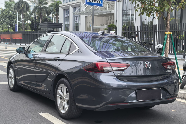 别克 君威 2019款 20T 精英型 国VI车身外观6001