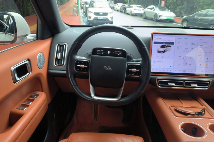 理想汽车 理想L6 2024款 Pro中控内饰13