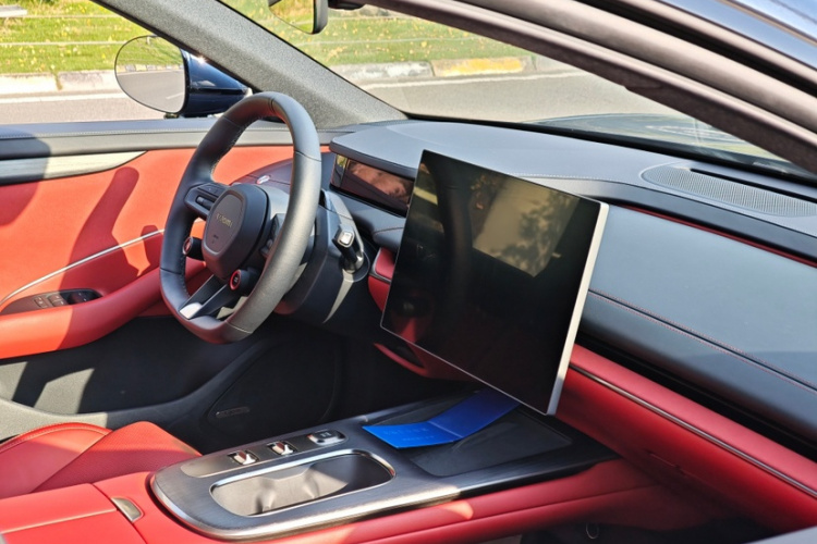 小米汽车 小米SU7 2024款 后驱长续航智驾版中控内饰7007