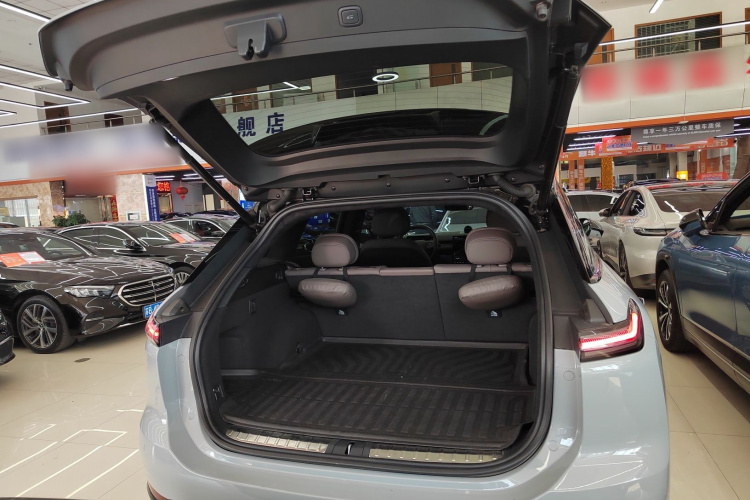 蔚来ES7 2022款 75kWh机舱底盘23