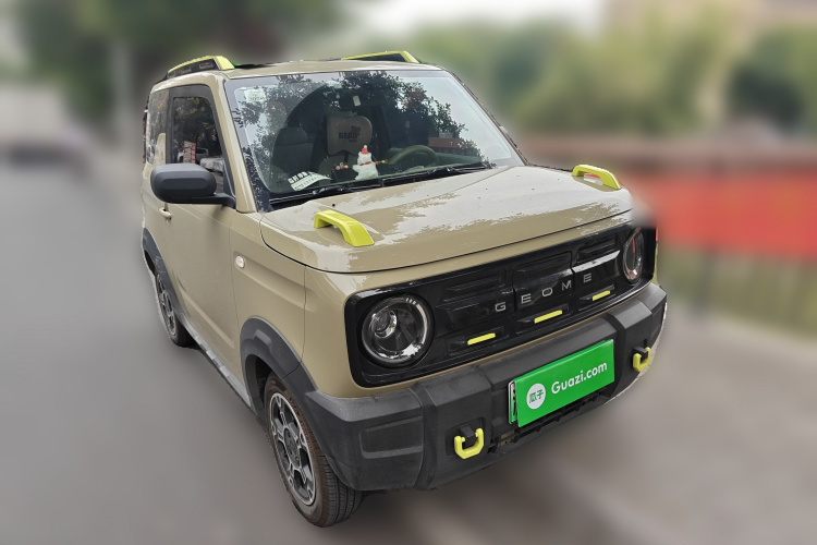 吉利银河 2025款 210km 熊猫骑士车身外观3