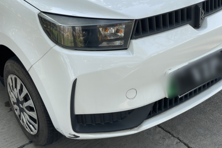 凌宝汽车 凌宝COCO 2021款 联盟Pro版车身外观6005