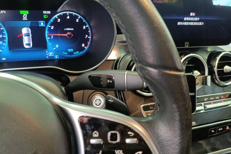 奔驰C级 2019款 C 260 L 运动版局部细节18