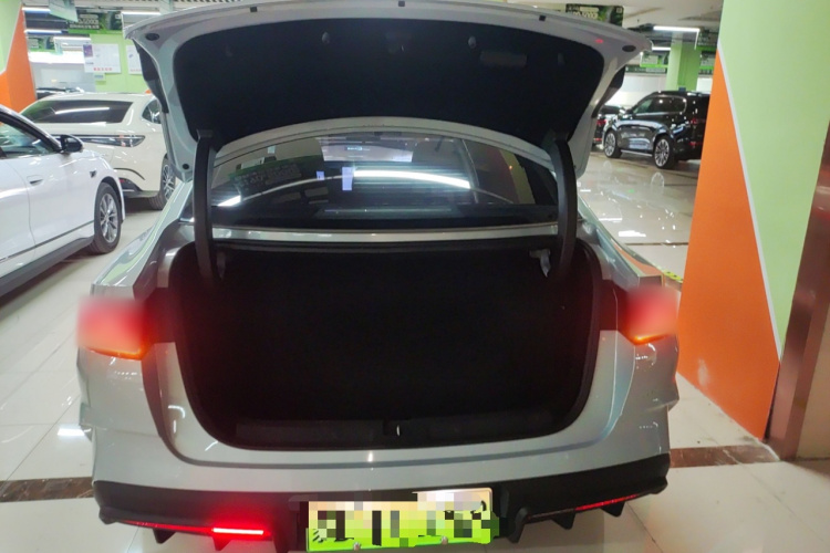 比亚迪 秦L 2025款 DM-i 智驾版 120KM领先型局部细节23