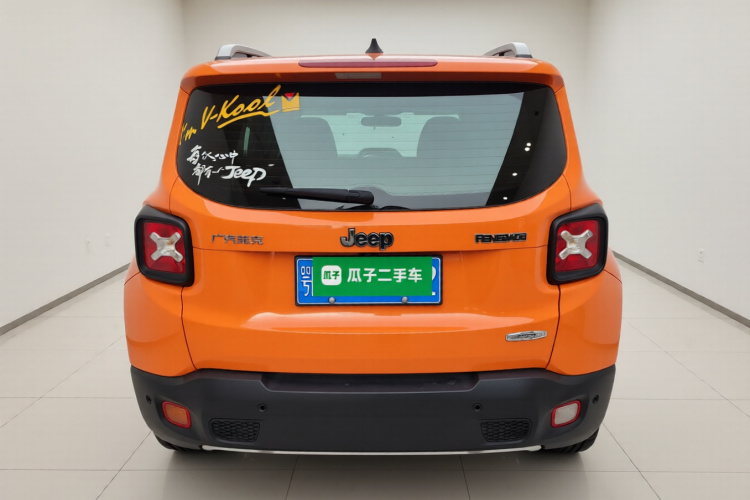 Jeep 自由侠 2016款 1.4T 自动劲能版+车身外观6