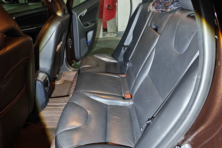 沃尔沃XC60 2017款 T5 智进版中控内饰7004