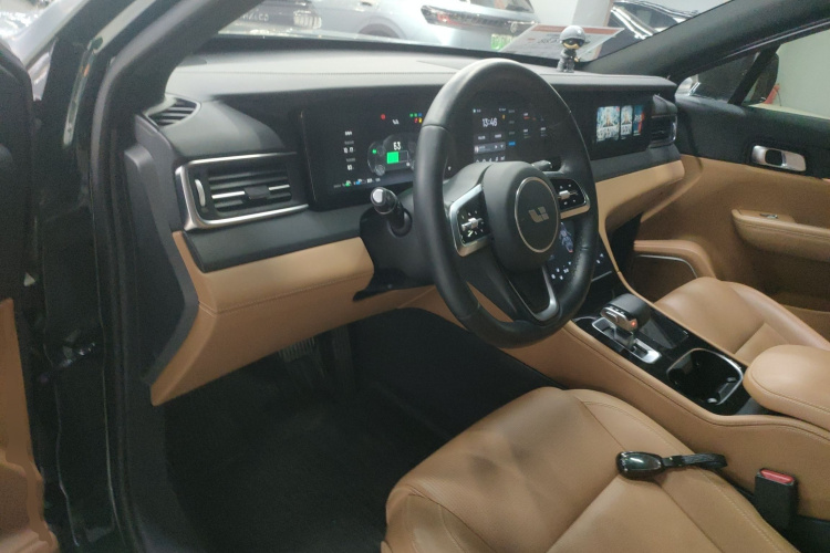 理想汽车 理想ONE 2021款 增程6座版中控内饰20