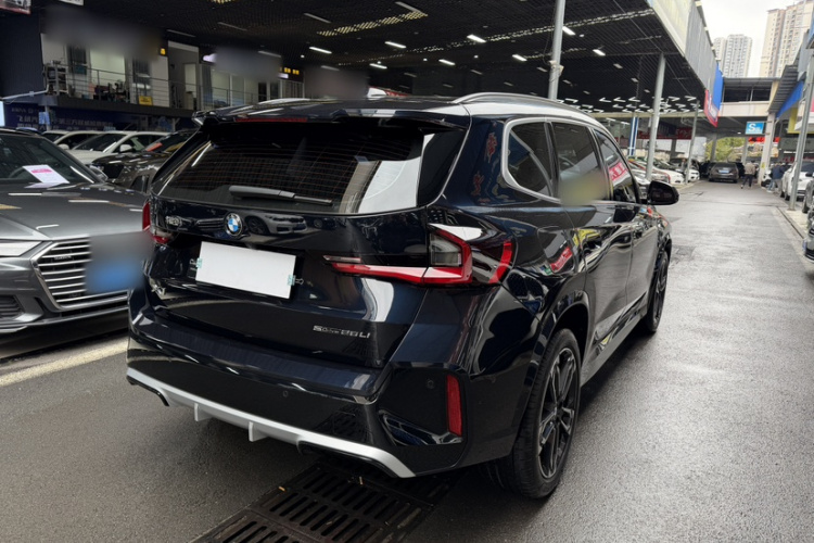 宝马X1 2023款 sDrive25Li M运动套装车身外观6004