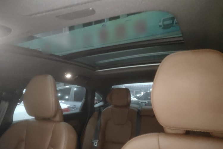 沃尔沃S90 2023款 B5 智逸豪华版中控内饰22