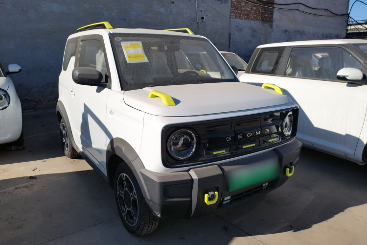 吉利银河 2025款 210km 熊猫骑士车身外观3