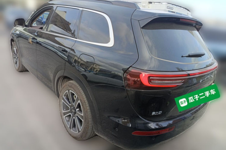 鸿蒙智行 问界M7 2024款 1.5T 智驾后驱Pro版 6座车身外观6003