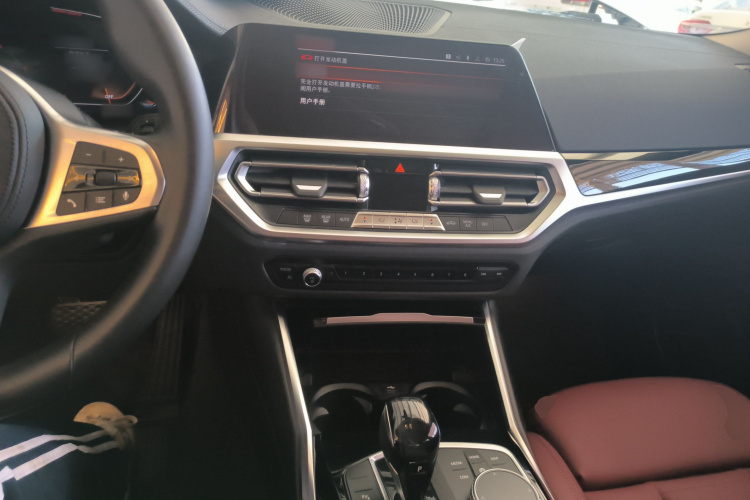 宝马3系 2021款 改款 320Li M运动套装中控内饰7002