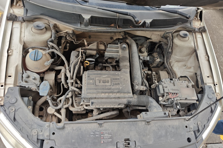 大众 朗行 2013款 1.4TSI 自动舒适型局部细节24