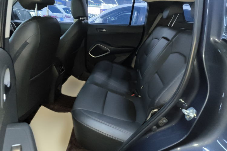 北京现代ix35 2020款 2.0L 自动两驱智勇·畅享版中控内饰7004