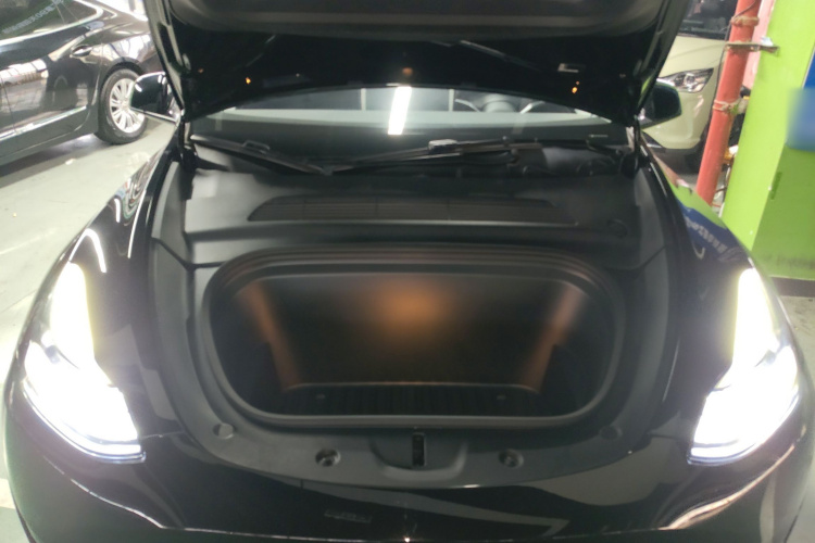 特斯拉 Model Y 2023款 后轮驱动版局部细节24