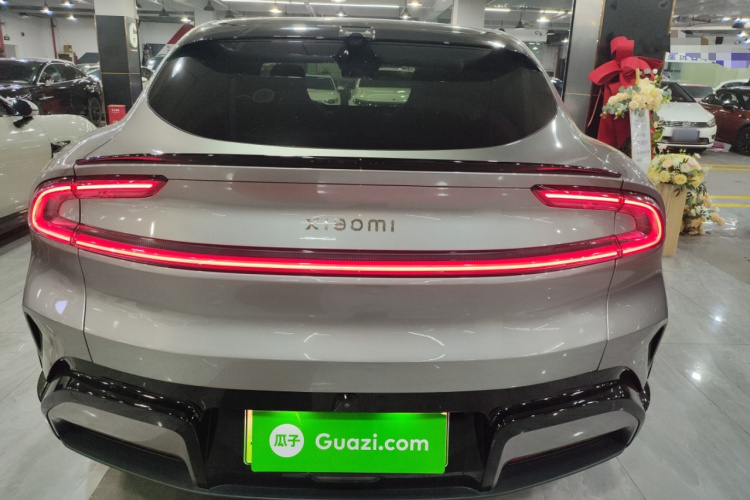 小米汽车 小米YU7 2025款 超长续航高性能四驱Max版车身外观6004