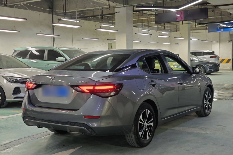 日产 轩逸 2021款 1.6L XL CVT悦享版车身外观6006