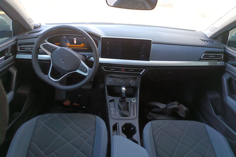 大众 朗逸 2023款 改款 1.5L 自动得逸版中控内饰12