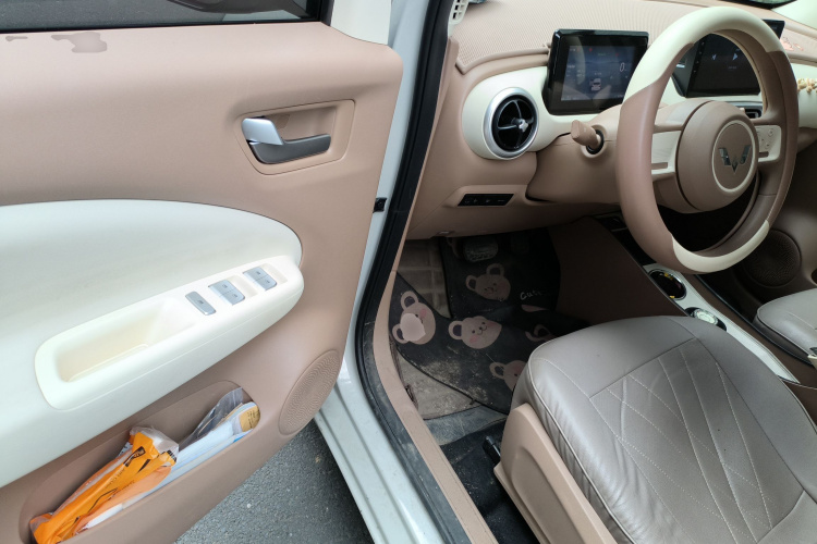 五菱汽车 宏光MINIEV 2025款 四门版 进阶款中控内饰20