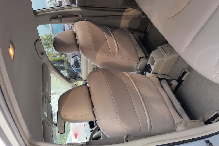 日产 骐达TIIDA 2011款 1.6L CVT舒适型中控内饰7004