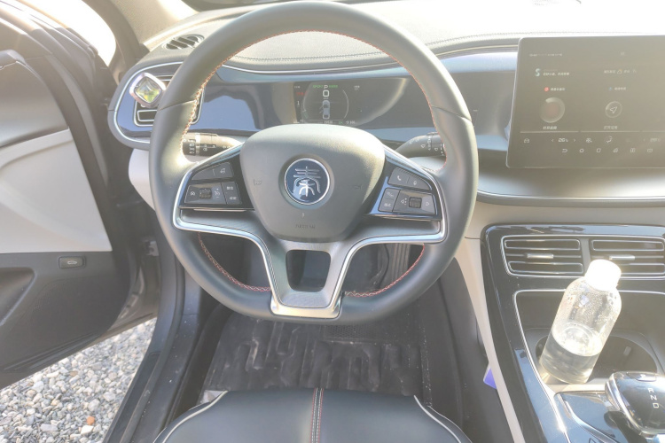 比亚迪 秦PLUS 2021款 EV 400KM 豪华型局部细节13