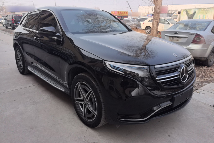 奔驰EQC 2021款 EQC 400 4MATIC车身外观3