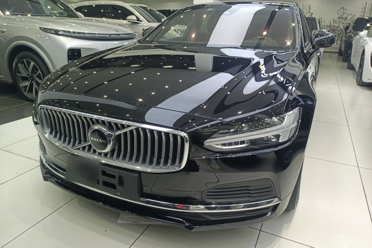 沃尔沃S90新能源 2021款 T8 E驱混动 智逸豪华版车身外观6001