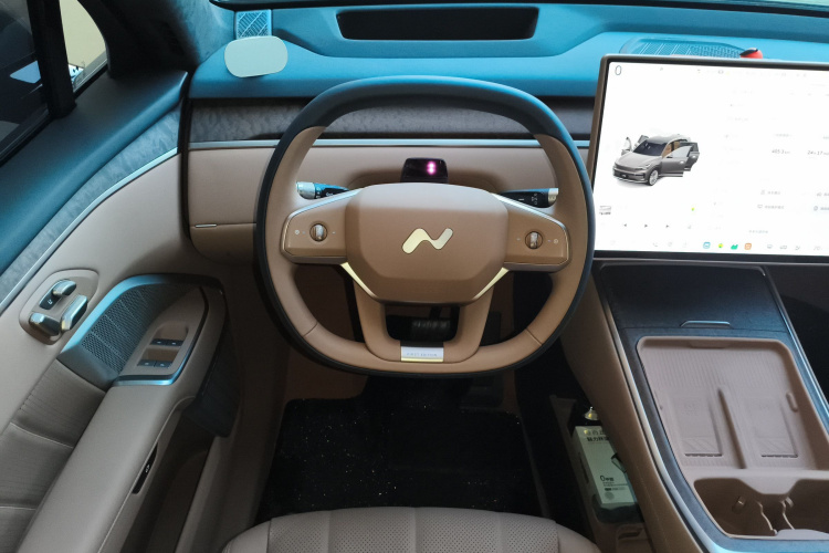 乐道L90 2025款 Max 六座版中控内饰13