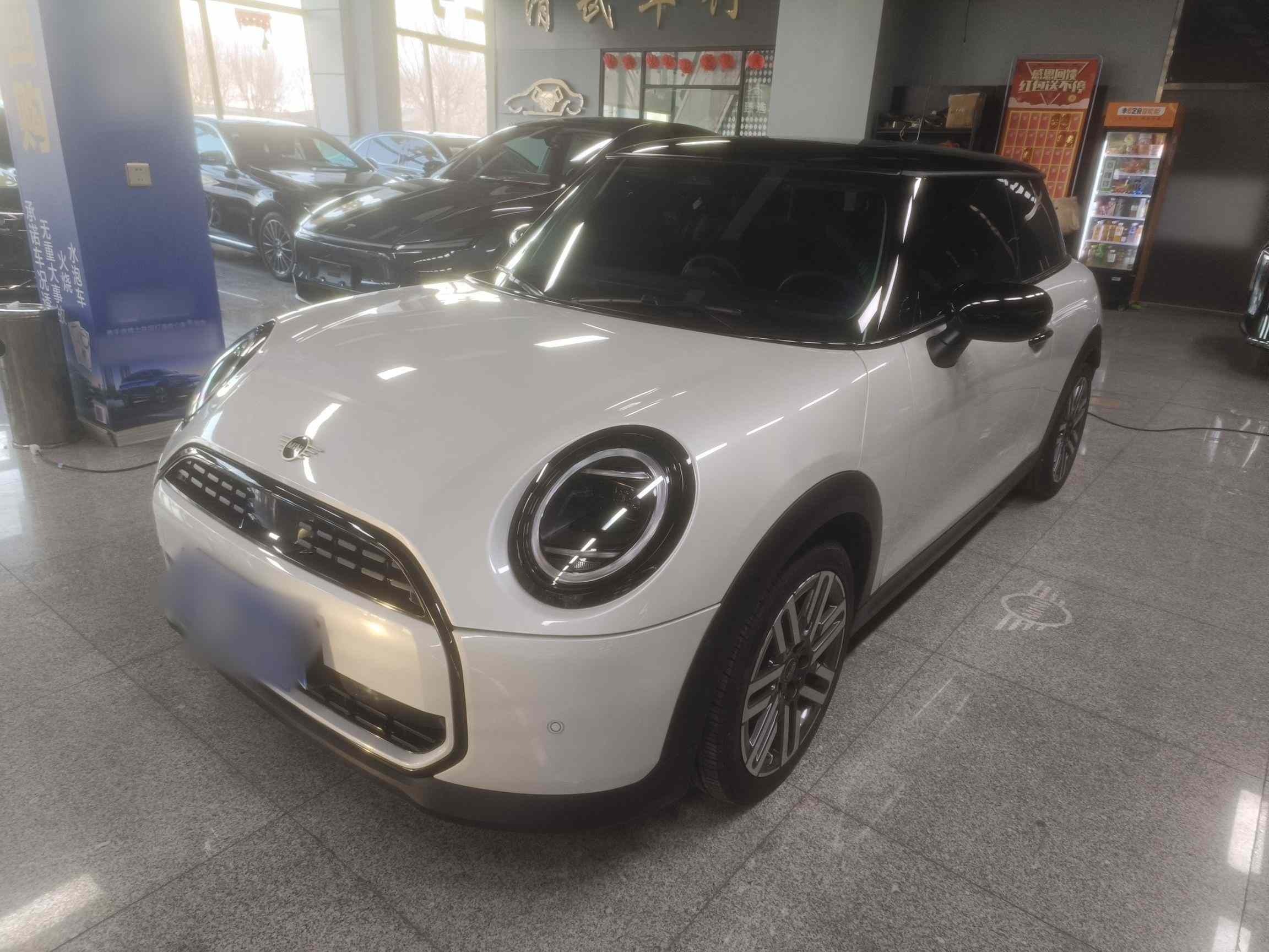 MINI 2025款 1.5T COOPER 经典派(1)