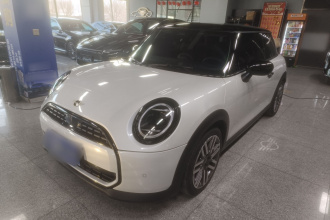 MINI 2025款 1.5T COOPER 经典派