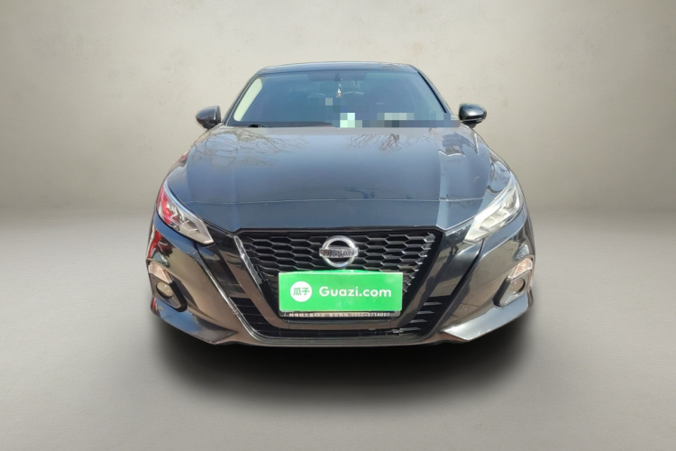 日产 天籁 2019款 2.0L XL 舒适版车身外观2