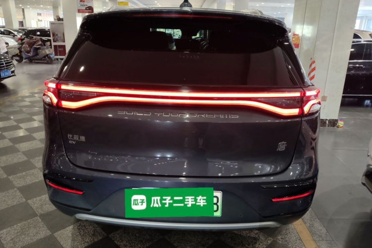 比亚迪 唐新能源 2022款 EV 730KM 尊享型车身外观6