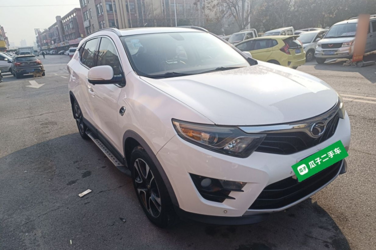 东南DX7 2017款 1.5T 手动凯旋版车身外观3