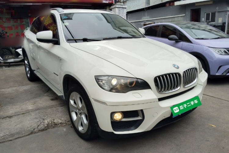 宝马X6 2014款 xDrive35i 运动型车身外观3