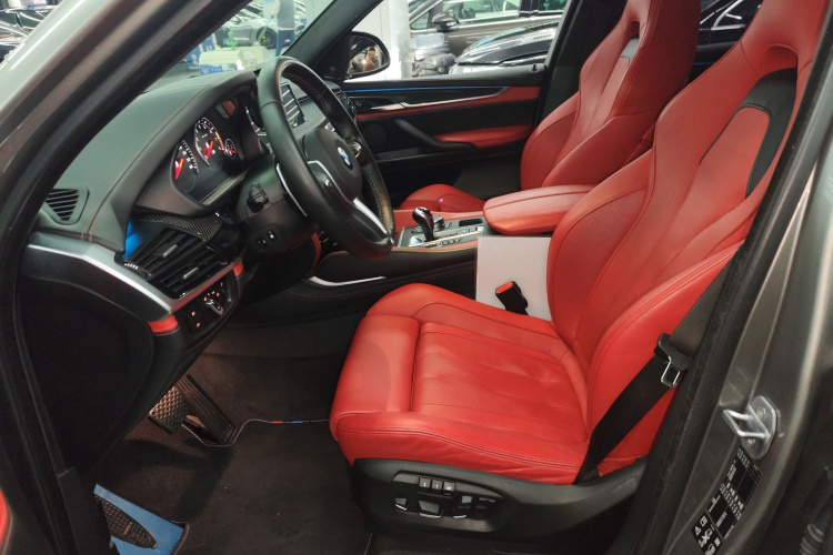 宝马X5 M 2015款 X5 M局部细节19