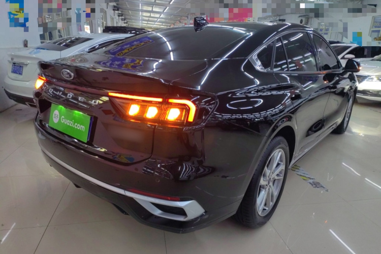 福特 蒙迪欧 2022款 改款 EcoBoost 245 豪华型车身外观7