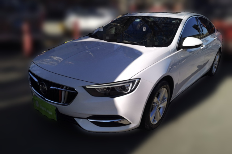 别克 君威 2019款 20T 精英型 国V车身外观1