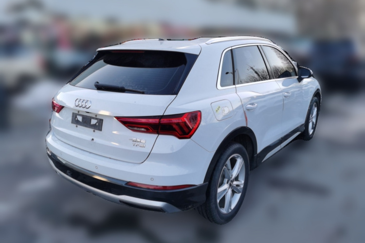 奥迪Q3 2019款 35 TFSI 时尚致雅型车身外观7