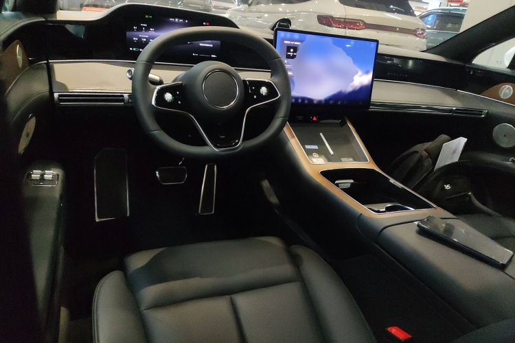 鸿蒙智行 享界S9 2024款 纯电 Ultra 四驱旗舰版中控内饰7002