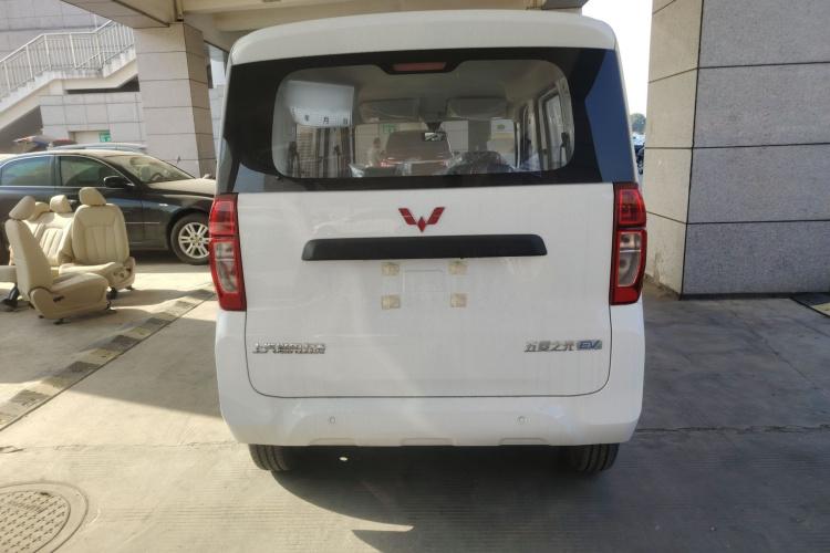 五菱汽车 五菱之光新能源 2025款 201km 标准型车身外观6004