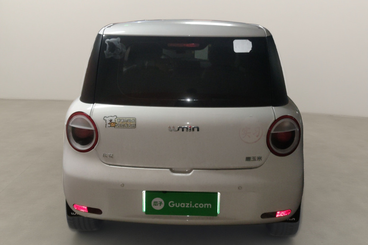 长安启源 长安Lumin 2025款 301km 蜜沁款车身外观6