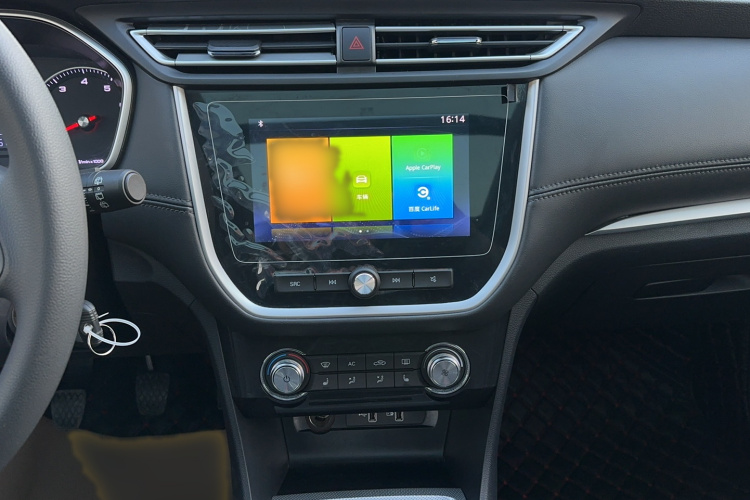 荣威RX3 2018款 1.6L 手动旗舰版局部细节16