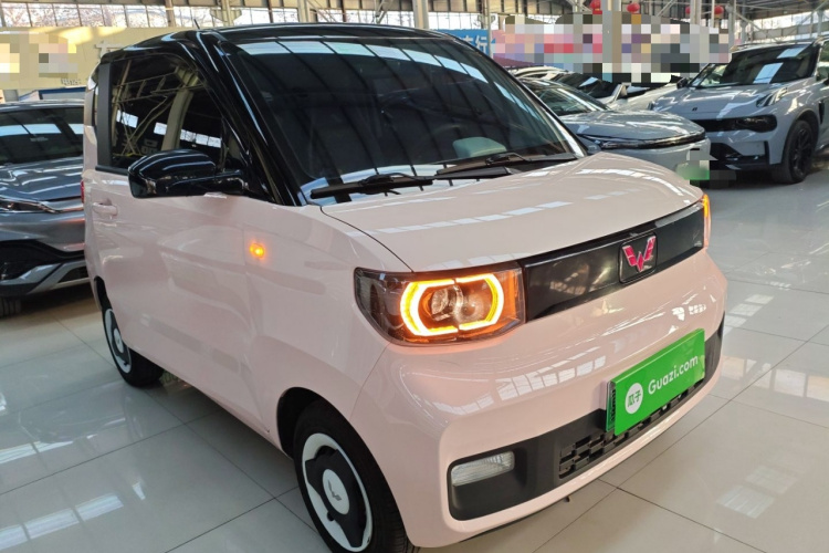 五菱汽车 宏光MINIEV 2021款 马卡龙臻享款 磷酸铁锂车身外观3